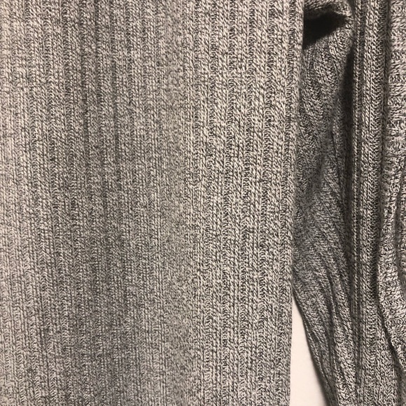 Ribbed knot front legging - Picture 5 of 7